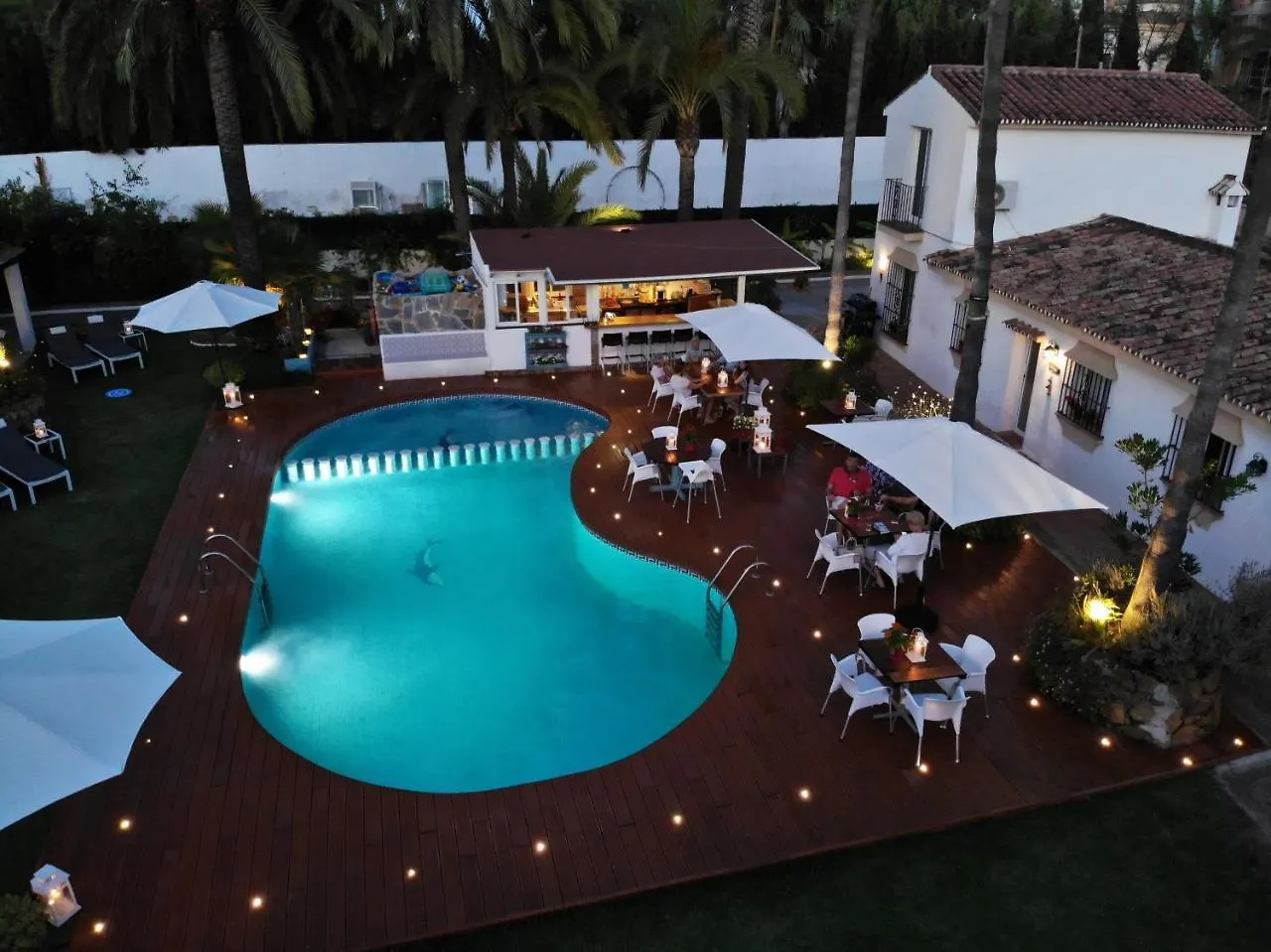 Banus Lodge Marbella 0*,  Spain